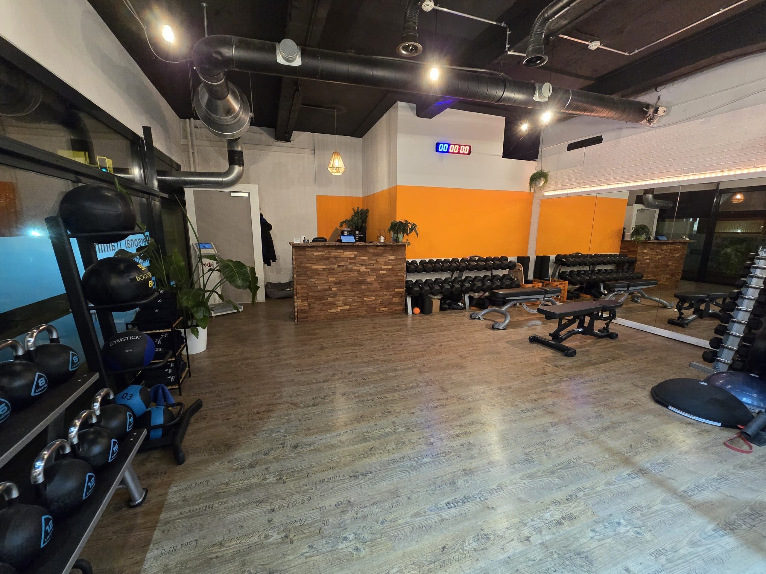 Alpha Sports Studio 10